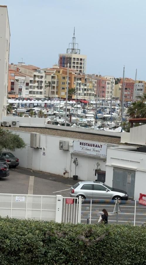 Appartement Vue Sur Le Port à Agde Extérieur photo